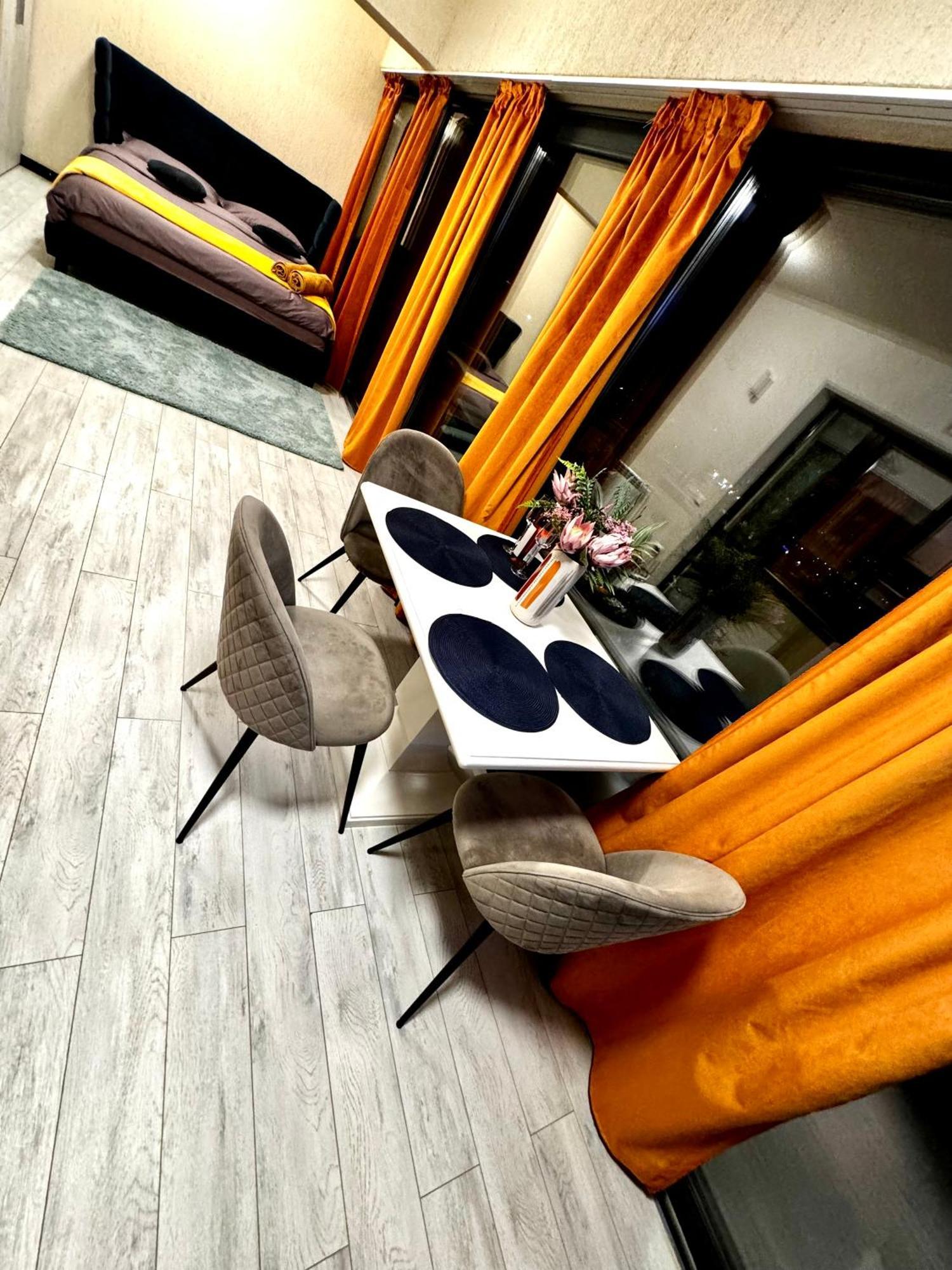 Penthouse Exclusive View , Iasi Apartment Luaran gambar