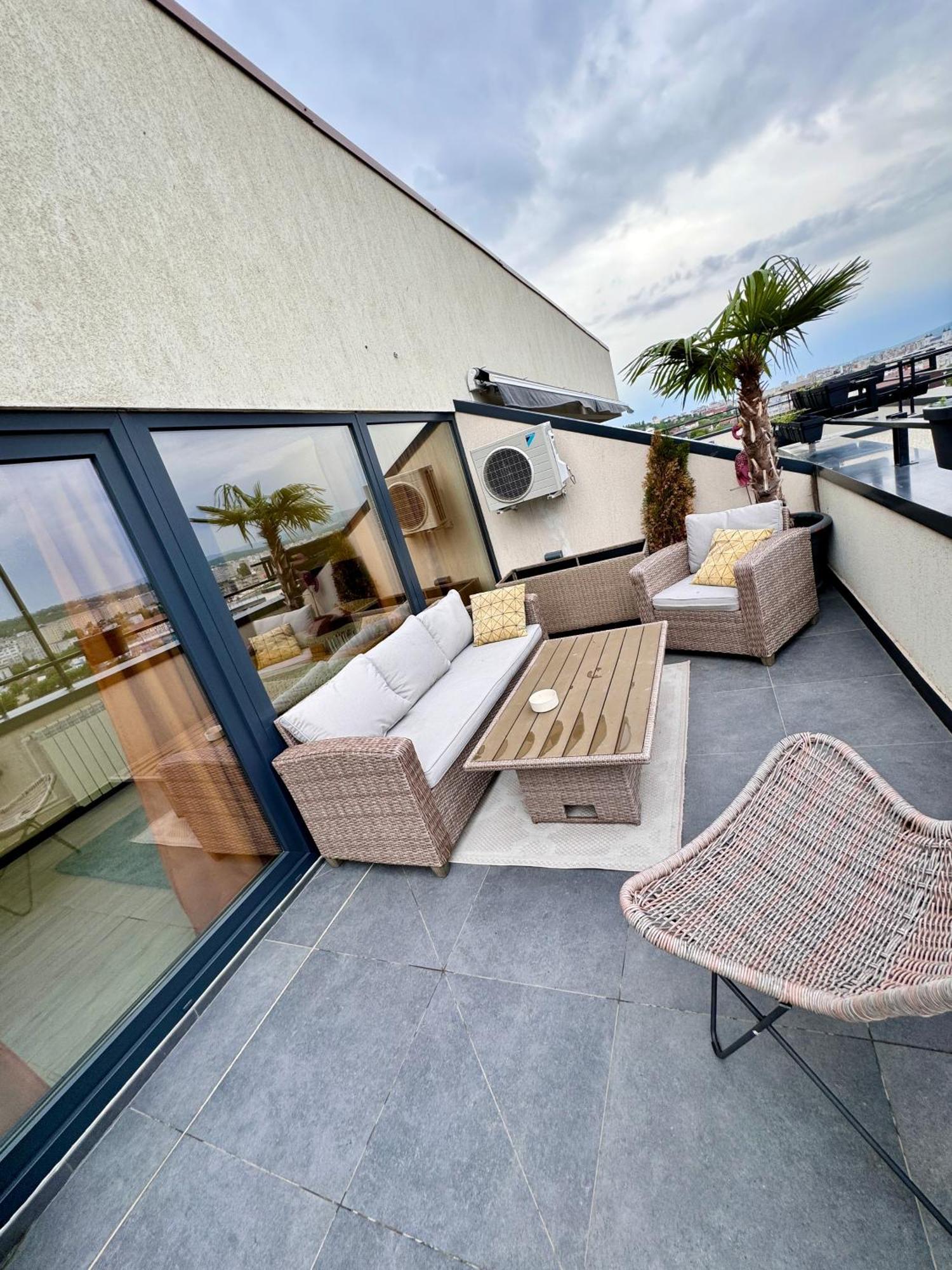 Penthouse Exclusive View , Iasi Apartment Luaran gambar