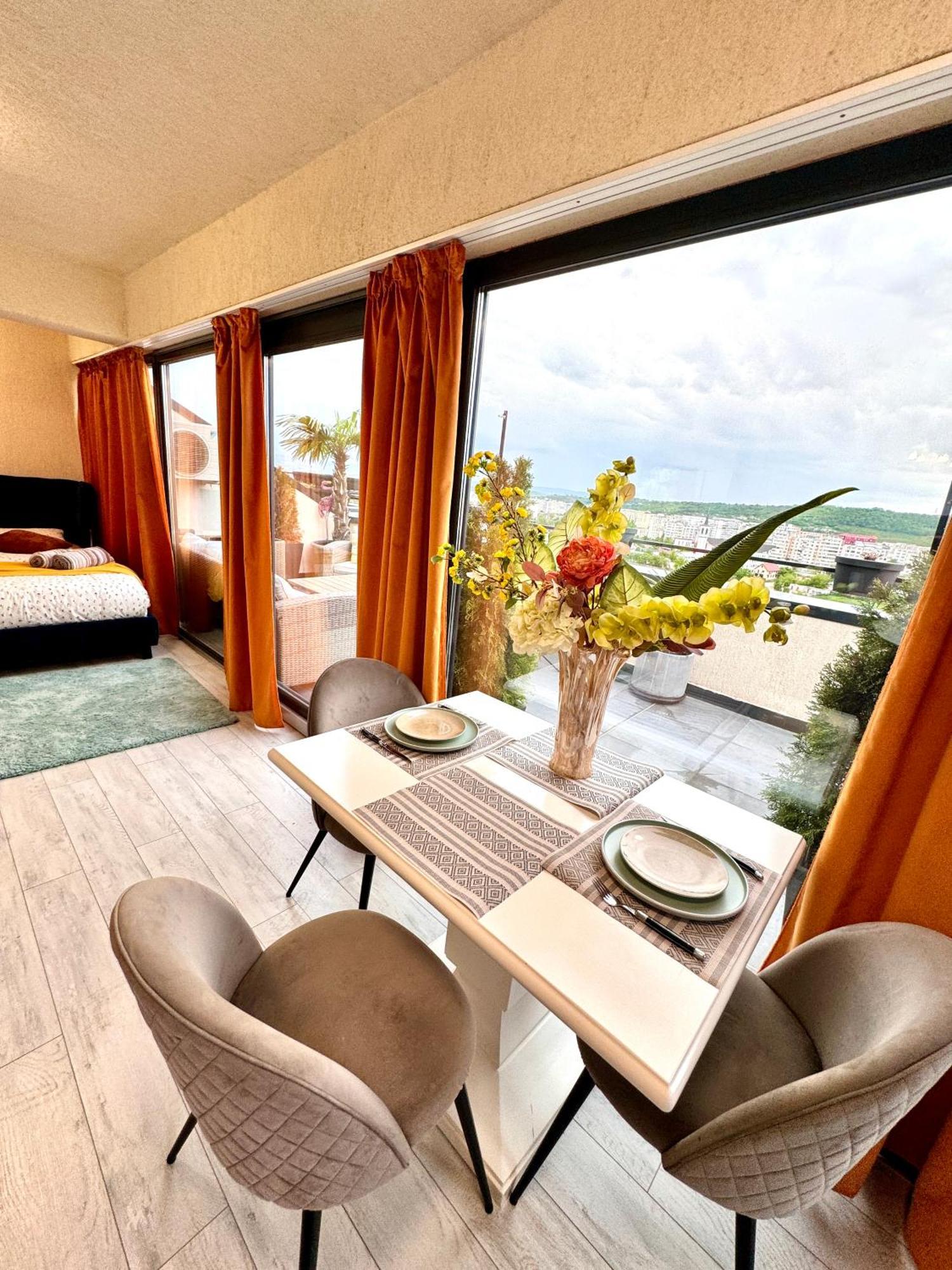 Penthouse Exclusive View , Iasi Apartment Luaran gambar