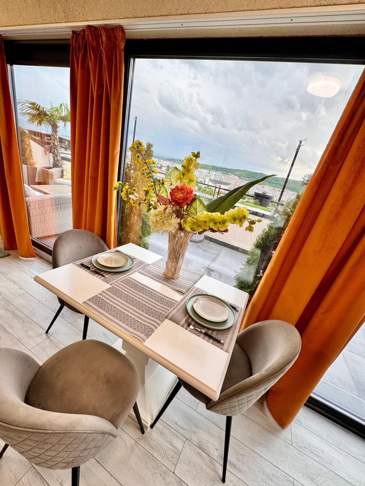 Penthouse Exclusive View , Iasi Apartment Luaran gambar