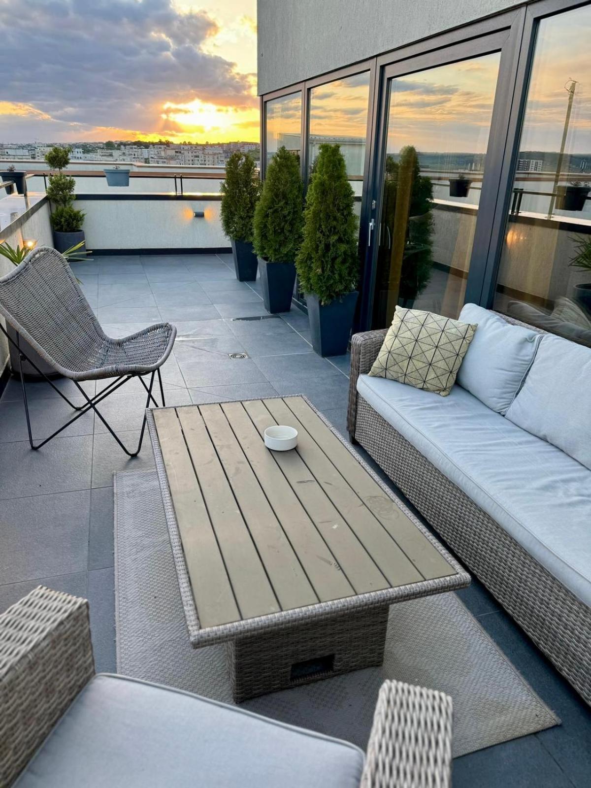 Penthouse Exclusive View , Iasi Apartment Luaran gambar